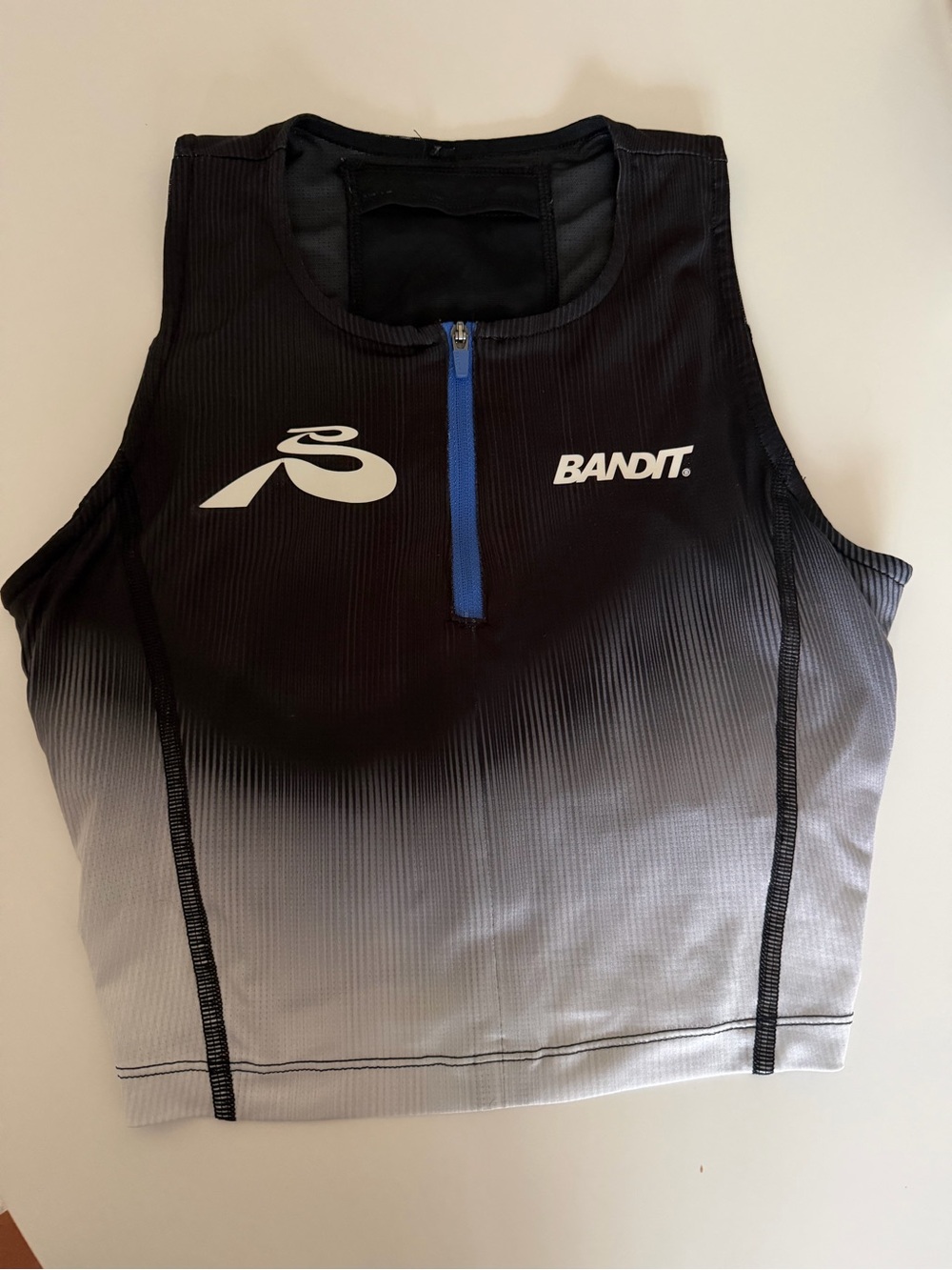 Bandit Ombré Ares Crop